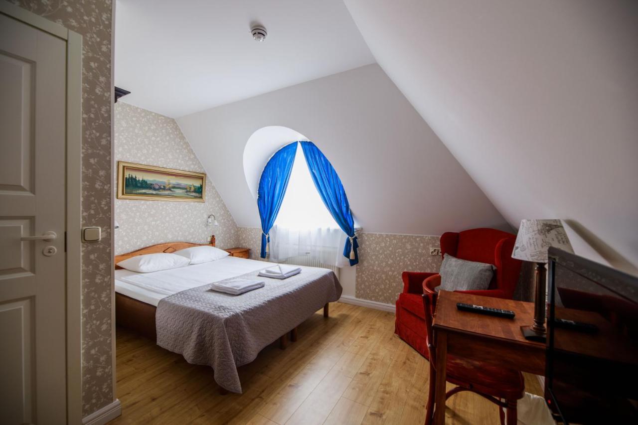 Hotel Saka Manor Zewnętrze zdjęcie